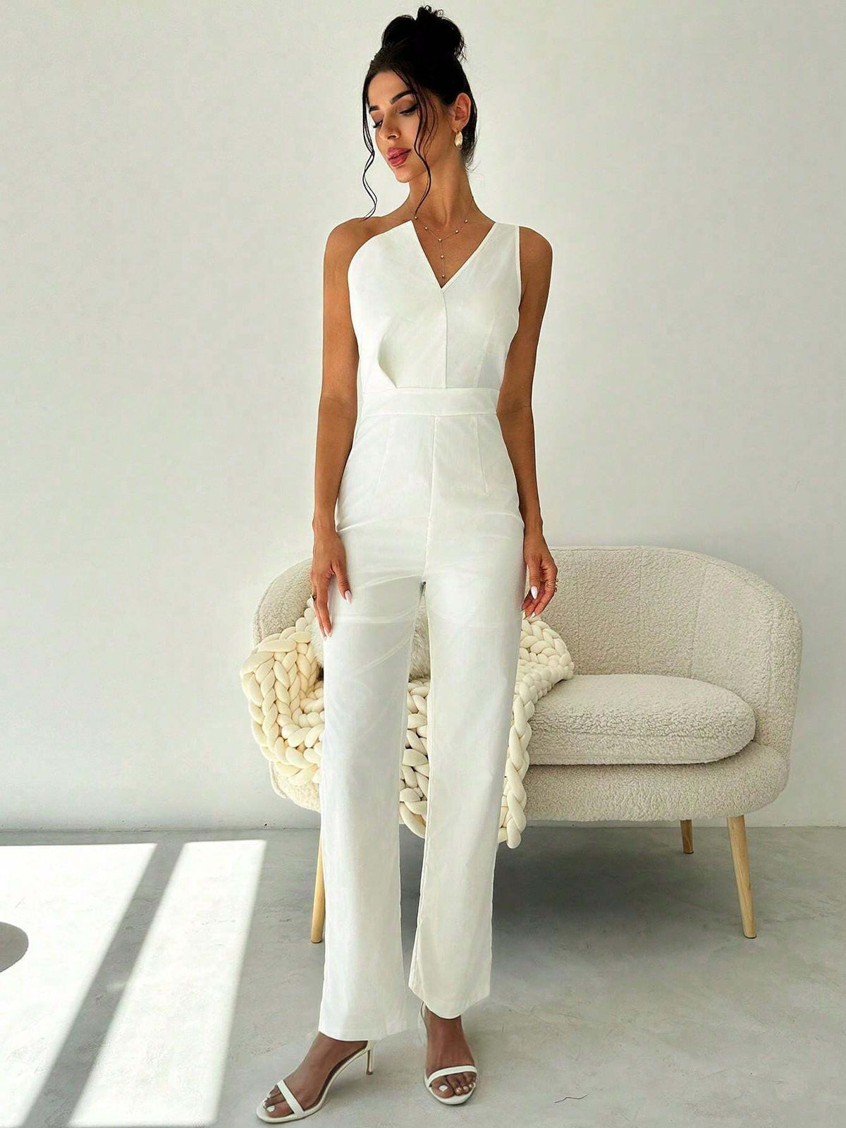 Women's Elegant Commuting Romantic Date Asymmetrical Waist White Wide Leg Jumpsuit