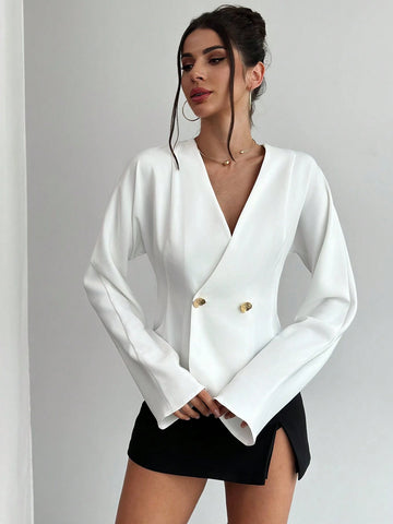 Privé Women's Elegant Metal Buckle Decor Long Sleeve White Shirt