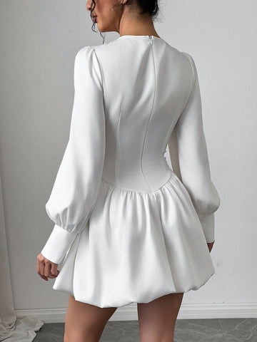 Women's Elegant Minimalist Fancy Romantic Charming Fashion Commute V-Neck Long Sleeve Puff