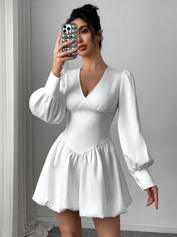 Women's Elegant Minimalist Fancy Romantic Charming Fashion Commute V-Neck Long Sleeve Puff