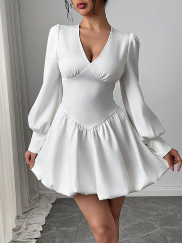 Women's Elegant Minimalist Fancy Romantic Charming Fashion Commute V-Neck Long Sleeve Puff