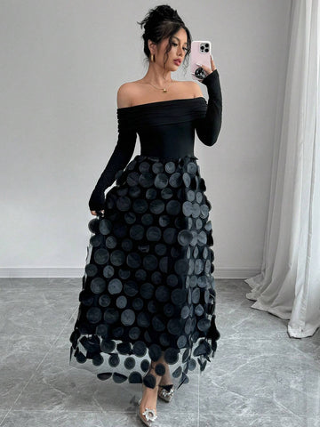Women's Elegant Off Shoulder Embroidery & Mesh Patchwork Dress