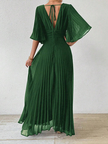 Women's Elegant Pleated Flowy Bell Sleeve Dress