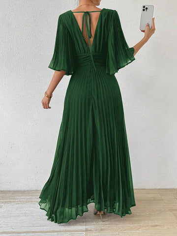 Women's Elegant Pleated Flowy Bell Sleeve Dress