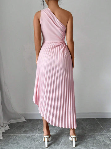 Women's Fashionable Hollow Out Waist Pleated Dress With Flower Decoration