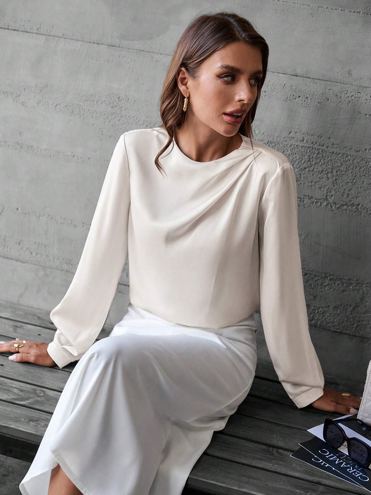 Privé Women's Fashionable Pleated Elegant Long Sleeve Blouse