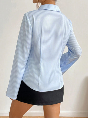 Privé Women's Fitted V-Neck Tie Decorated Sleeve Buttoned Shirt