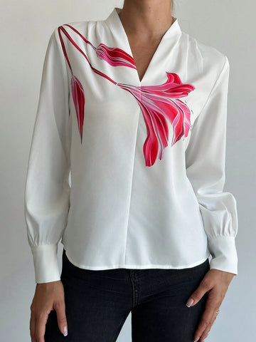 Privé Women's Floral Print V-Neck Long Sleeve Blouse,