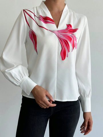 Privé Women's Floral Print V-Neck Long Sleeve Blouse,