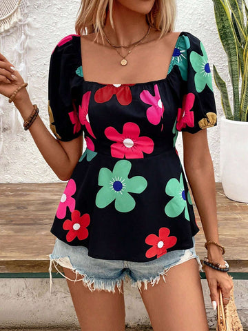 Privé Women's Floral Printed Short Sleeve Vacation Style Shirt