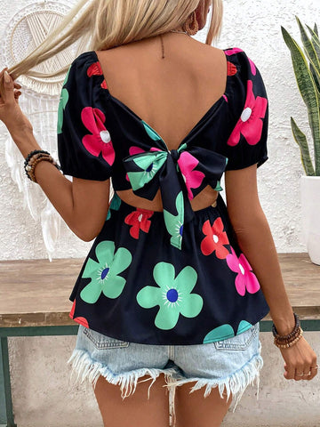 Privé Women's Floral Printed Short Sleeve Vacation Style Shirt