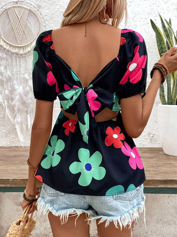 Privé Women's Floral Printed Short Sleeve Vacation Style Shirt