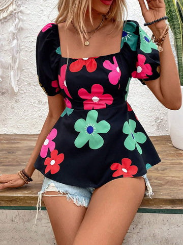 Privé Women's Floral Printed Short Sleeve Vacation Style Shirt