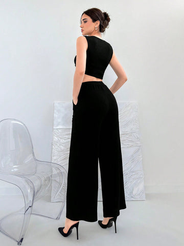 Women's Metal Buckle Design Pleated Cami Top And High Waist Wide Leg Pants Set, Textured Fabric