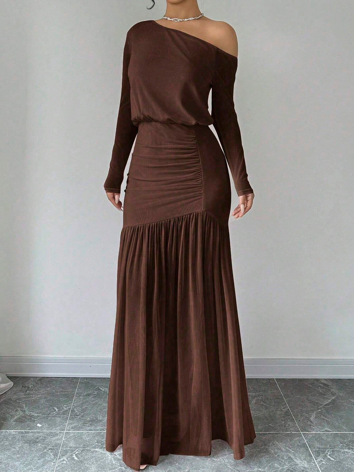 Women's New Brown Elegant Sexy Asymmetric Neck Long Sleeve Top And Asymmetric Ruched Split Skirt 2-Piece Set