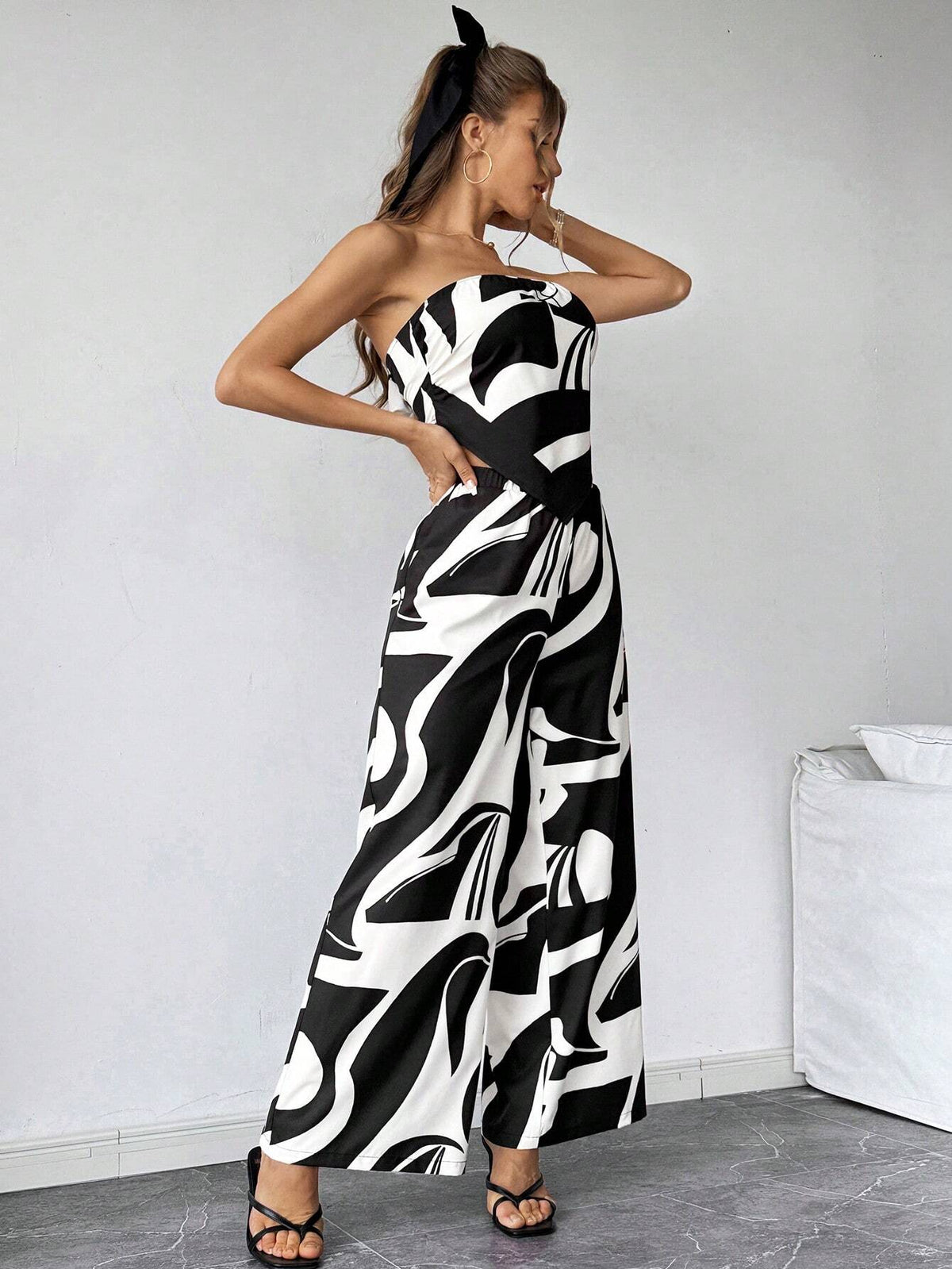 Women's Printed Strapless Crop Top And Wide Leg Pants Two-Piece Set