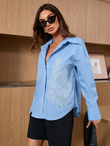 Privé Women's Random Embroidery Long-Sleeved Shirt