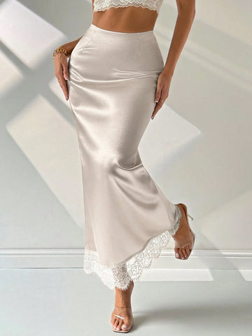 Privé Women's Simple & Elegant White Rayon Bodycon Mermaid Skirt With Lace Hem, Mid-Waist