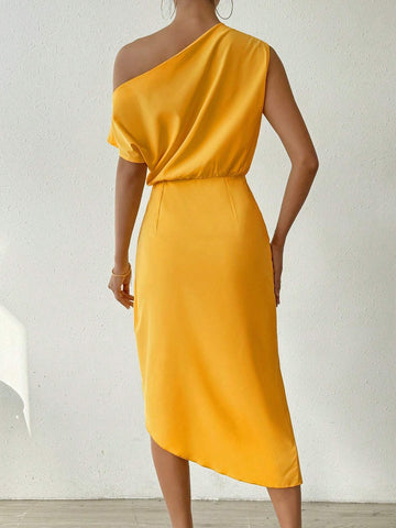 Women's Solid Color Asymmetrical Neck Wrap Dress