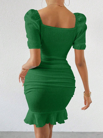 Women's Solid Color Bodycon Dress With Peach Heart Collar And Hip Texture
