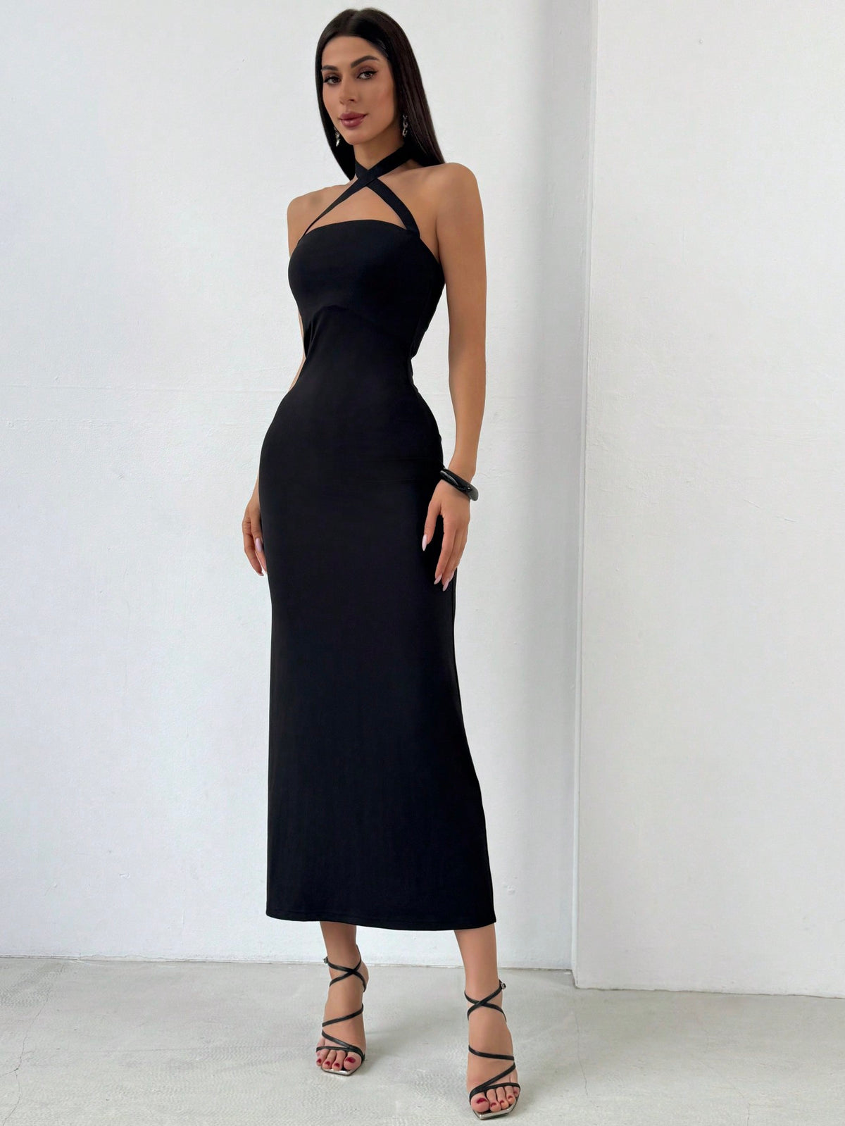 Women's Solid Color Cross Halter Neck Slim Fit Sexy Bodycon Dress
