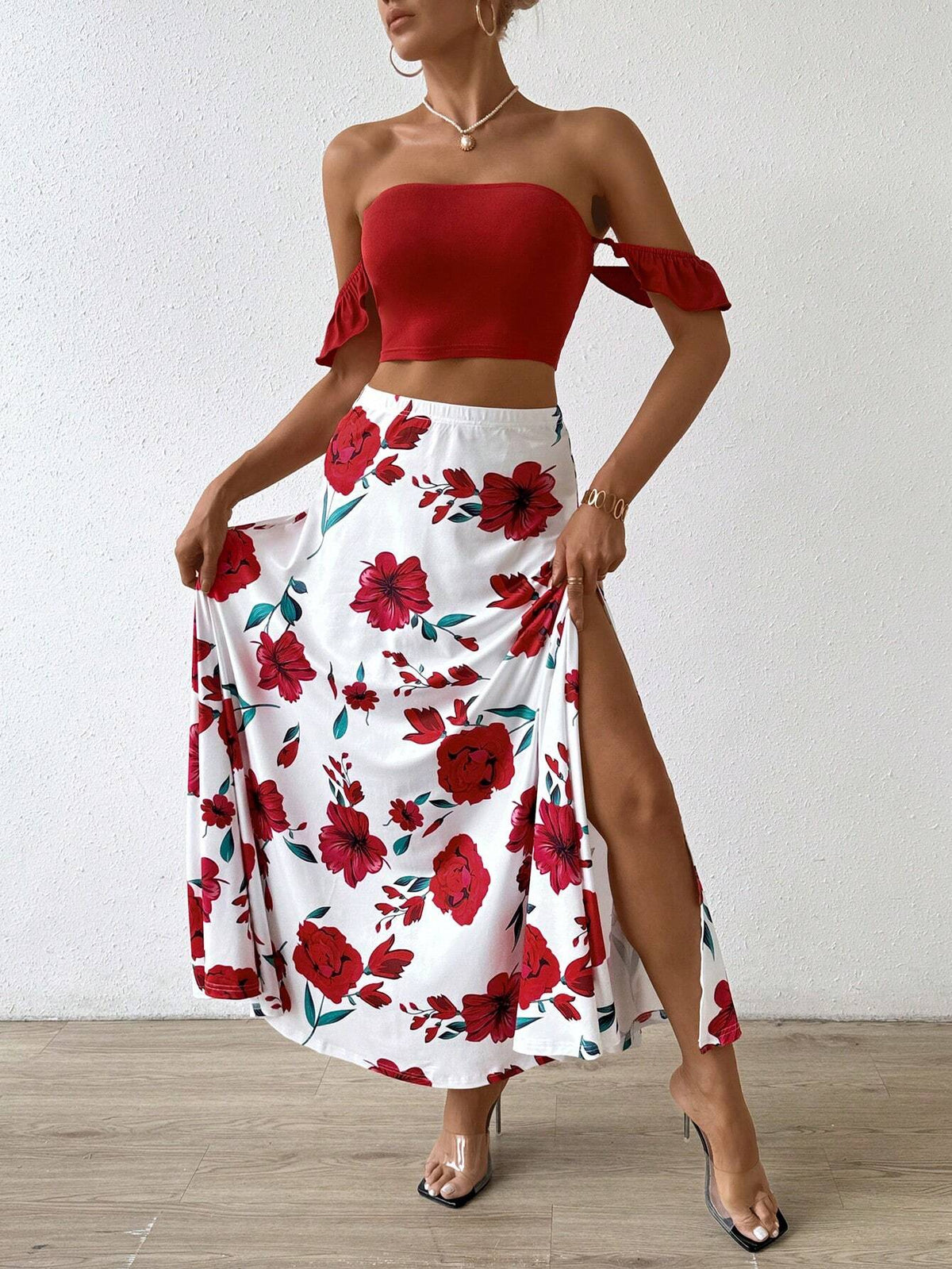 Women's Solid Color Off Shoulder Crop Top And Floral Print Skirt Set