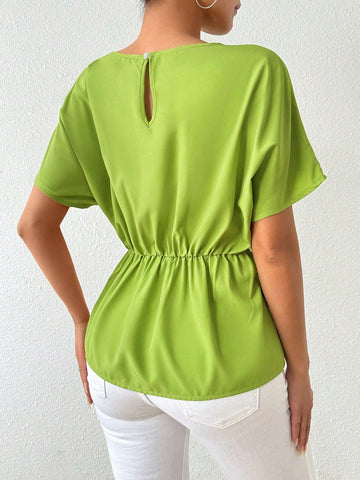 Privé Women's Solid Color Round Neck Short Sleeve Pleated Shirt, Casual & Vacation