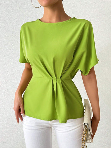 Privé Women's Solid Color Round Neck Short Sleeve Pleated Shirt, Casual & Vacation