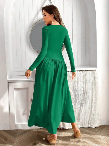 Women's Solid Color Round Neckline Waist Gathered Long Sleeve Dress