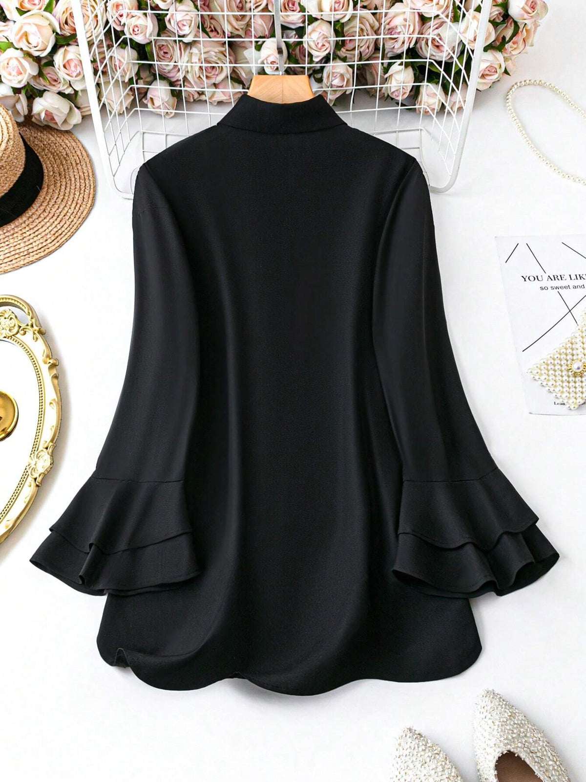 Privé Women's Solid Color Simple Daily Shirt