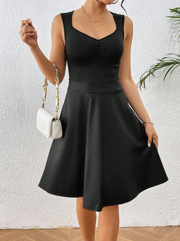Women's Solid Color Sweetheart Neck Style French Sleeveless Dress