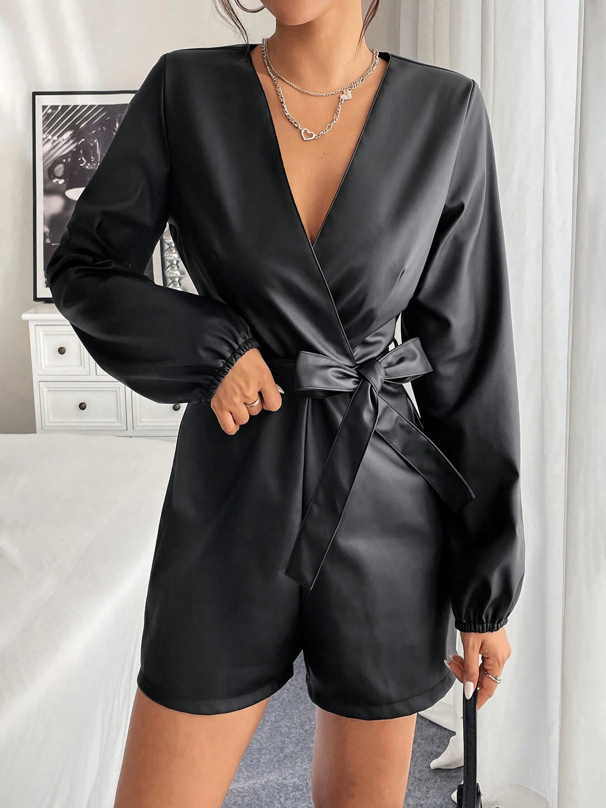 Women's Solid Color V-Neck Long Sleeve Romper With Tie Waist