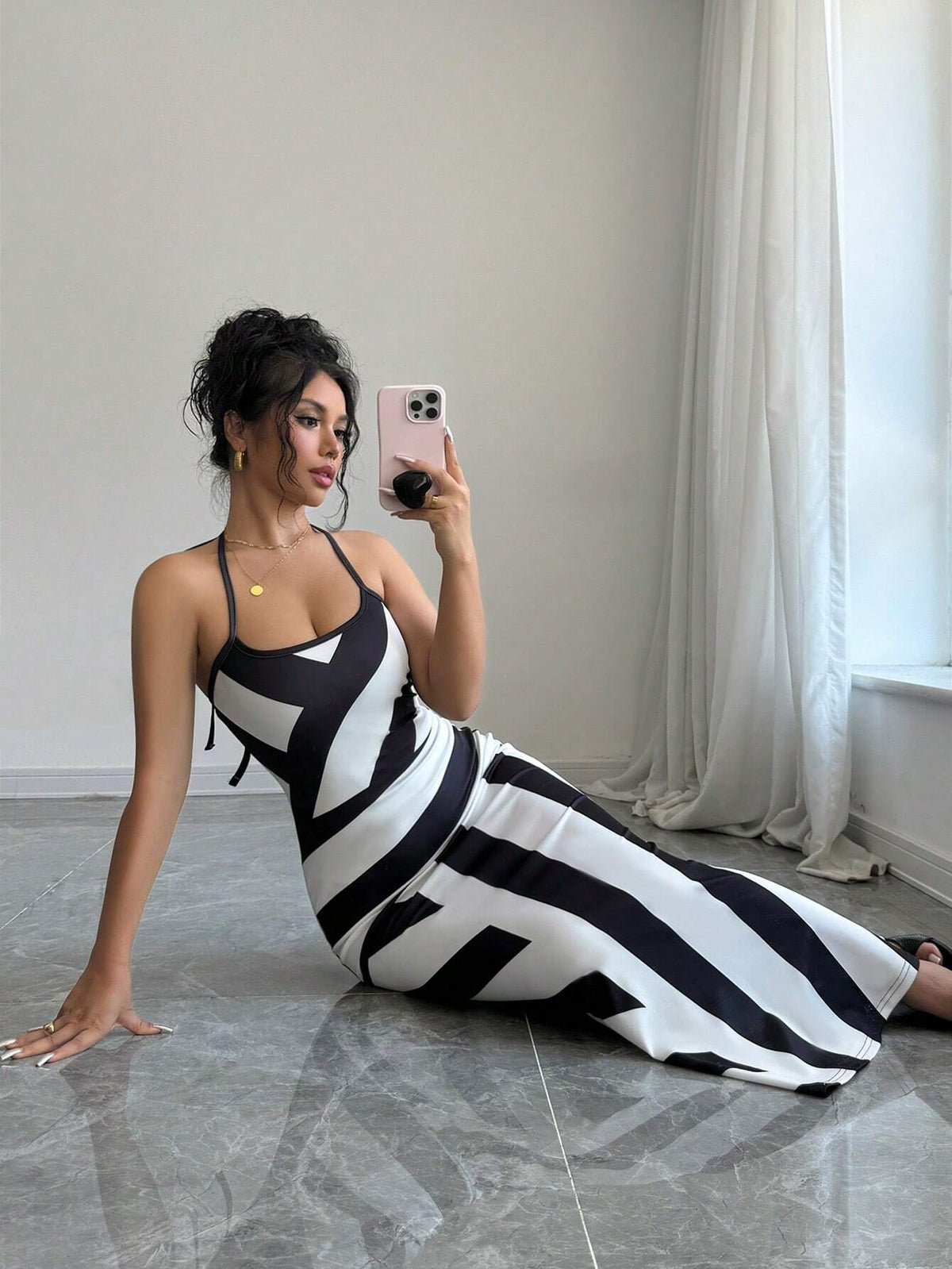 Women's Summer Black & White Striped Backless Tie Neck Fitted Bodycon Dress