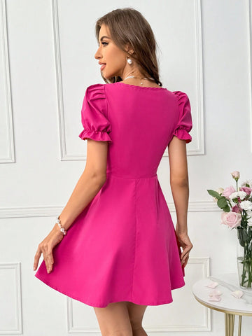 Women's Summer Wedding Daily Elegant Holiday Date INS Music Festival A-Line Dress With Sweetheart Neckline, Puff Sleeves, Waist Tie And Pleats For An Elegant Summer Look