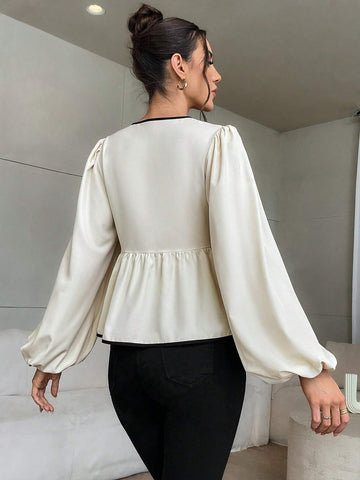 Privé Women's Two-Tone Butterfly Knot Peplum Top With Lantern Sleeves