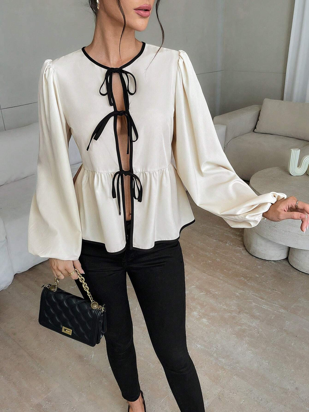 Privé Women's Two-Tone Butterfly Knot Peplum Top With Lantern Sleeves