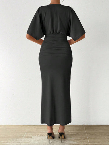 Women's V-Neck Pleated Batwing Sleeve Dress