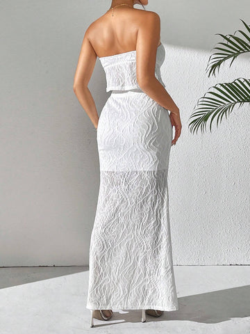 Women's Vacation Ruffled Texture Fabric Strapless Top And Long Skirt Two-Piece Set