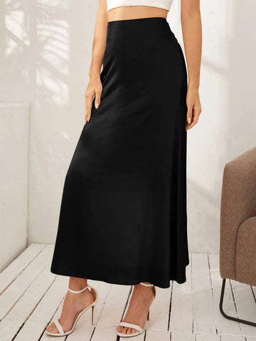 Privé Zipper Side Ruched Satin Skirt