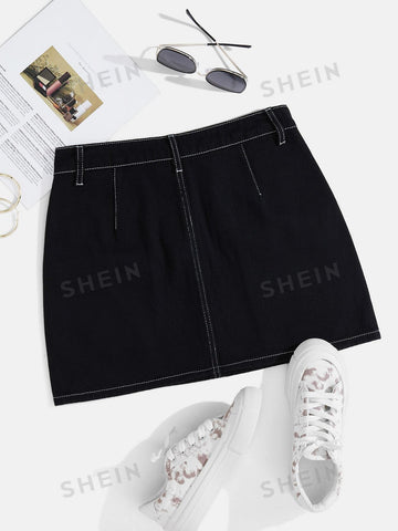 Qutie Contrast Topstitching Flap Pockets Skirt