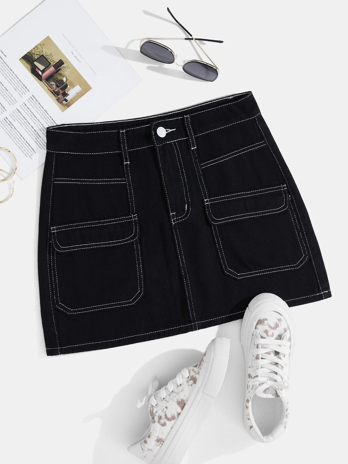 Qutie Contrast Topstitching Flap Pockets Skirt