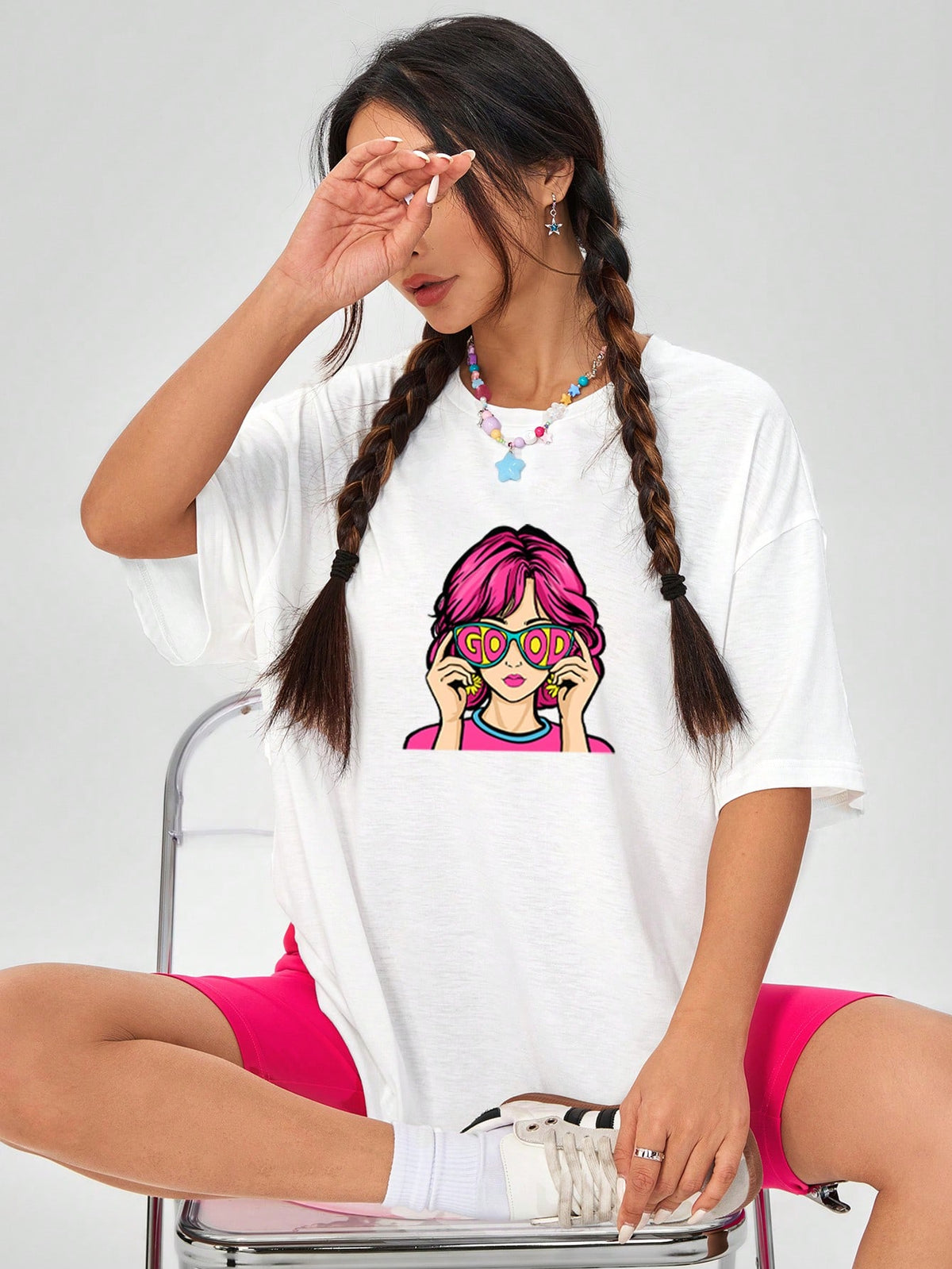 Cute And Personalized Portrait Print Round Neck Short Sleeve T-Shirt And Loose Shorts Women's Summer Two-Piece Set