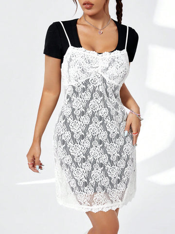 Ladies' Fashionable White Lace Dress