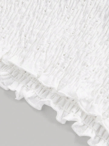 Ladies' White Jacquard Bow Decorated Top And Slim Fit Shorts Set