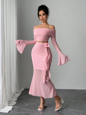 Fashionable Sexy Long Sleeve Off Shoulder Crop Top And Bodycon Mini Skirt 2-Piece Set