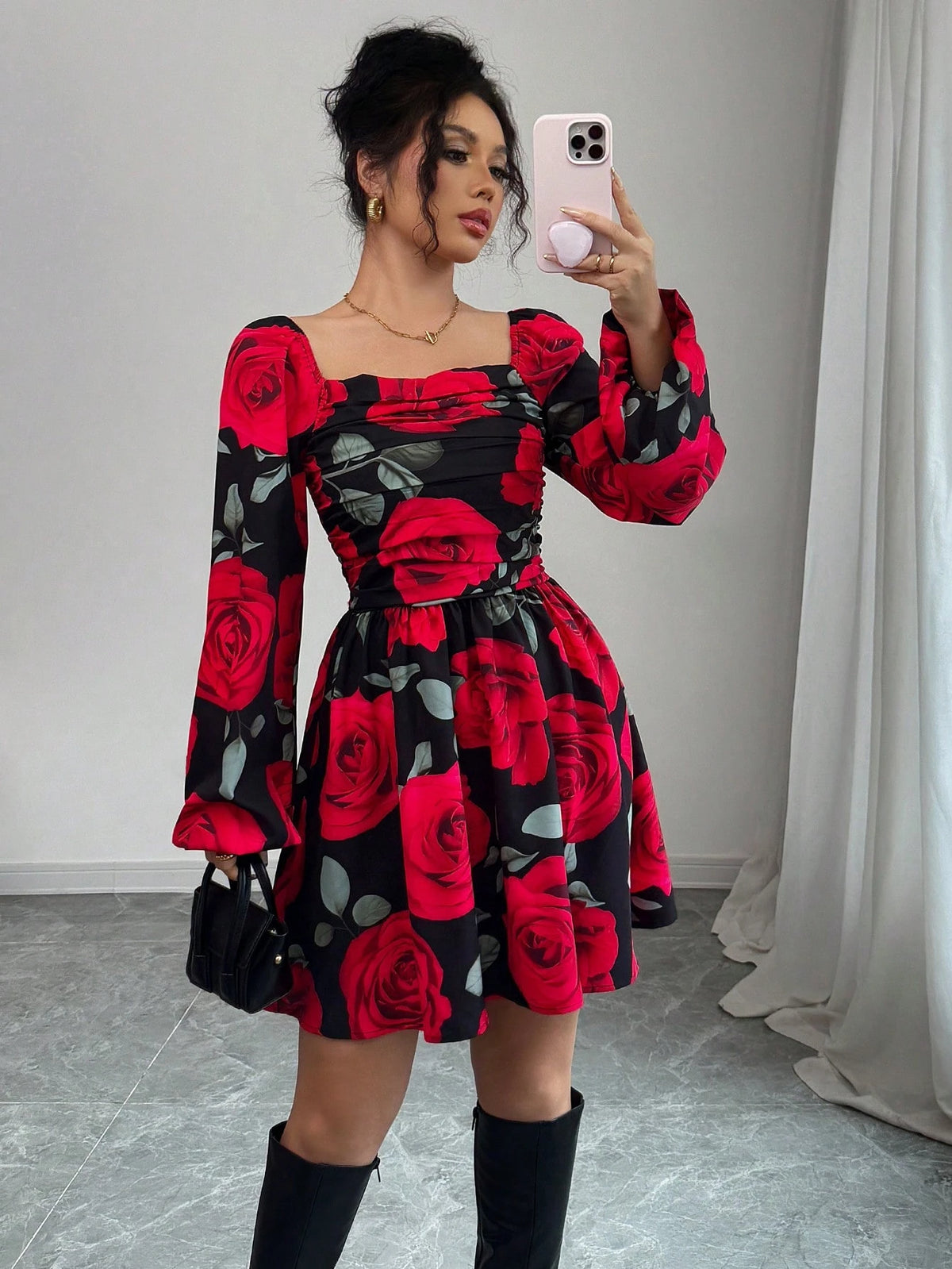 Rose Flower Print Ruched Chest Design Waist Ruched Short Dress With Puff Sleeves, Elegant