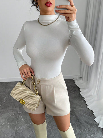 Raffinéa Women High Waist A-Line Shorts