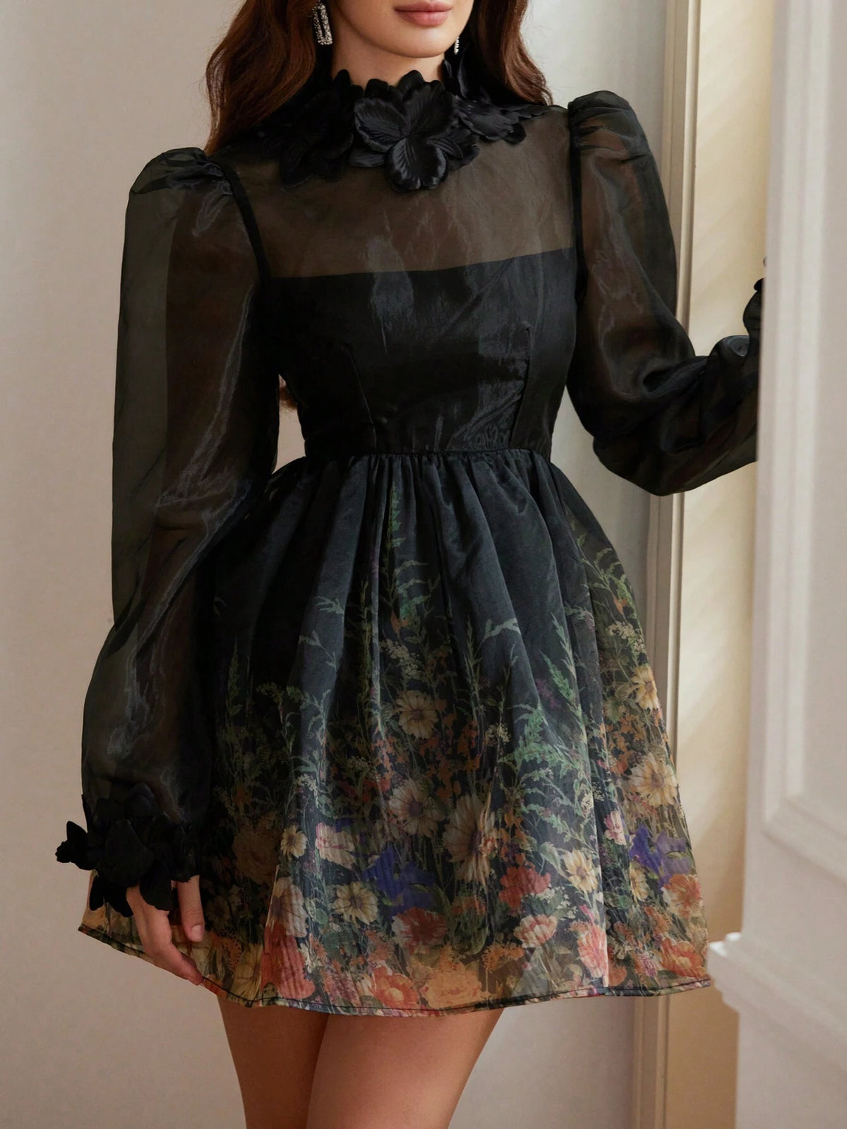 French Elegant Quality Organza Stereo Flower Design V-Neck Mini Dress For Women