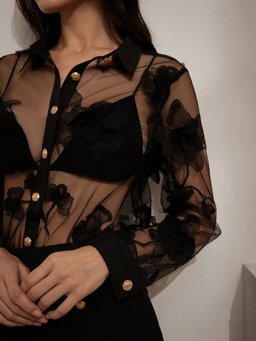 Random Print Fashionable And Exquisite See-Through Shirt With Metal Buckle Shorts, 2pcs/Set