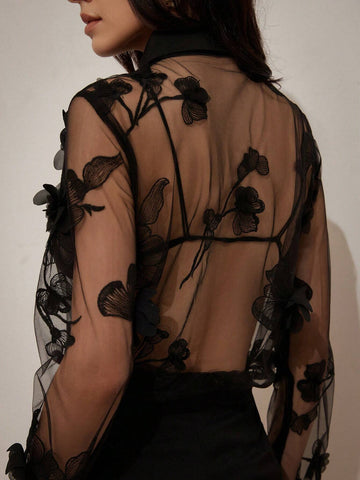 Random Print Fashionable And Exquisite See-Through Shirt With Metal Buckle Shorts, 2pcs/Set